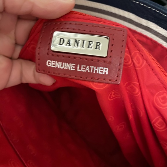 Danier tote bag - Picture 2 of 5